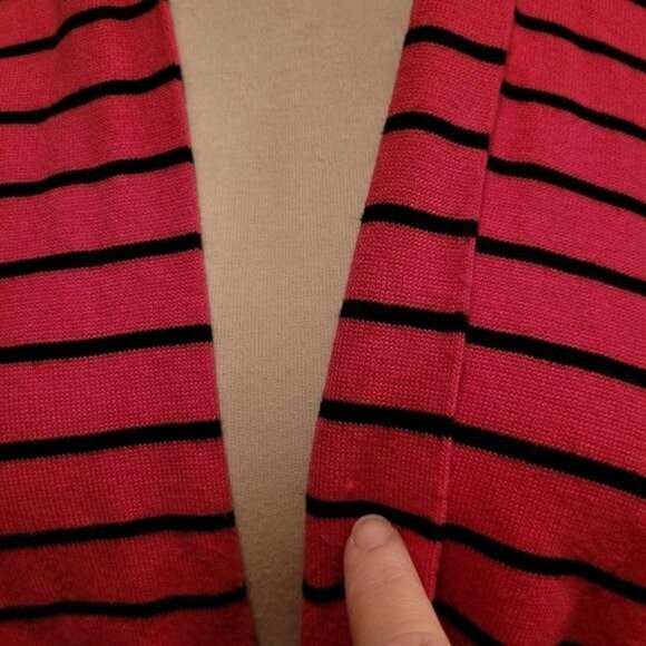 Torrid cardigan knit sweater size 1 1X black pink soft rockabilly ruffle Trim - Picture 4 of 7